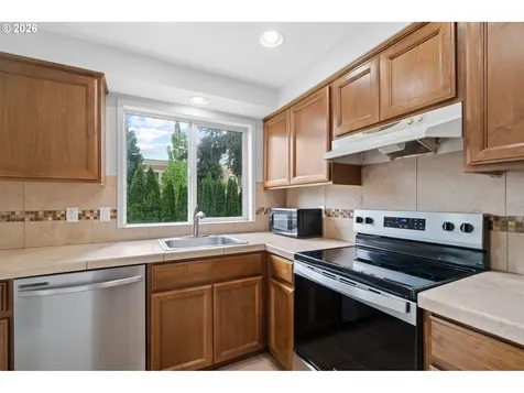 823 NE 132nd Avenue Vancouver WA 98684