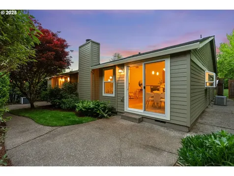 12055 SW Morlock Court Beaverton OR 97008
