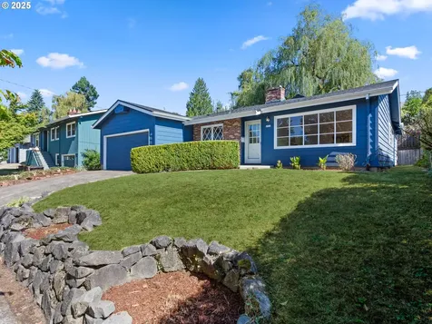 6936 SW 15th Avenue Portland OR 97219