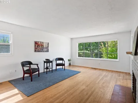 6936 SW 15th Avenue Portland OR 97219