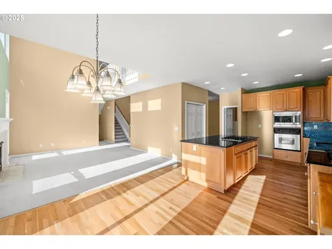 14950 NW Vance Drive Portland OR 97229