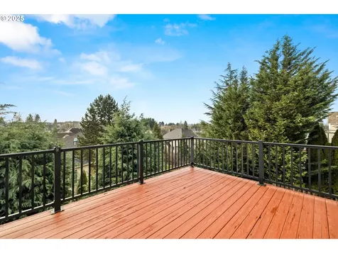 14950 NW Vance Drive Portland OR 97229