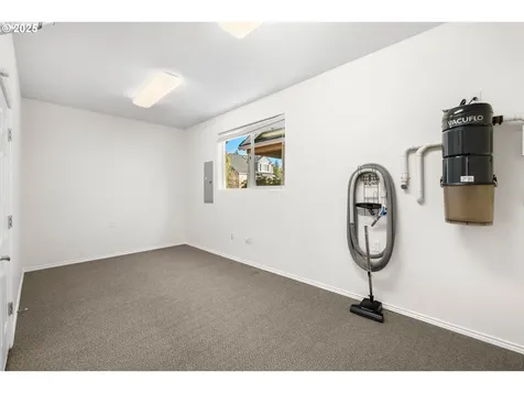 14950 NW Vance Drive Portland OR 97229