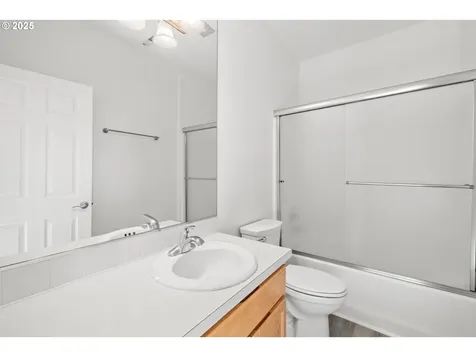 14950 NW Vance Drive Portland OR 97229
