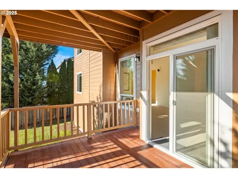 14950 NW Vance Drive Portland OR 97229