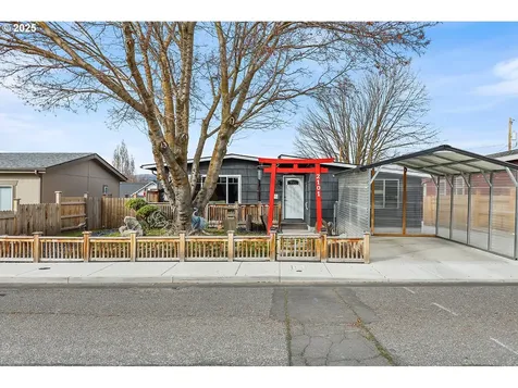 2101 E 13th Street The Dalles OR 97058
