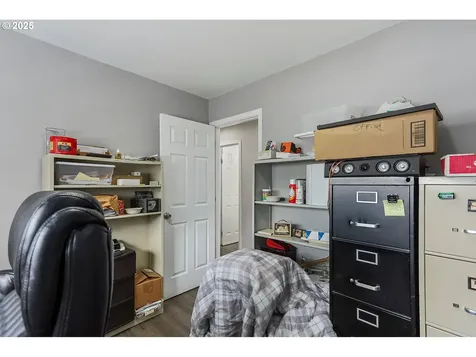 2101 E 13th Street The Dalles OR 97058
