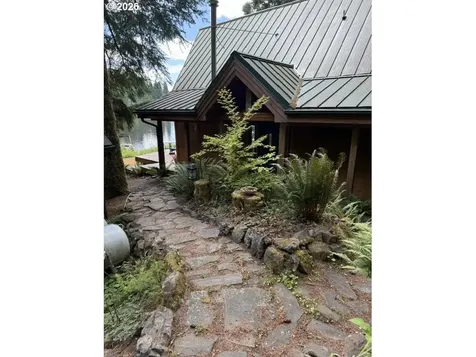 71810 Northshore Drive Birkenfeld OR 97016