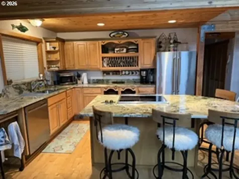 71810 Northshore Drive Birkenfeld OR 97016