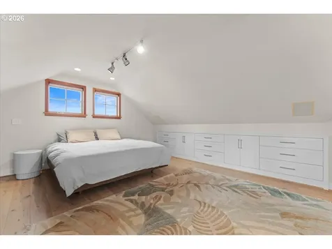 3725 NE 72nd Avenue Portland OR 97213