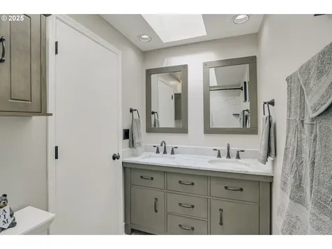 2318 SE Park Crest Avenue Vancouver WA 98683