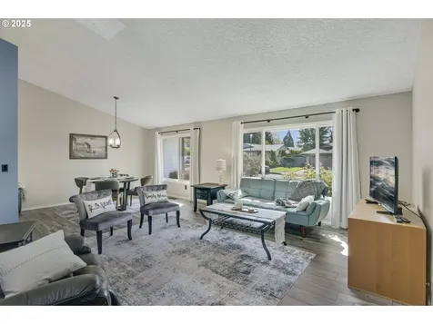 2318 SE Park Crest Avenue Vancouver WA 98683