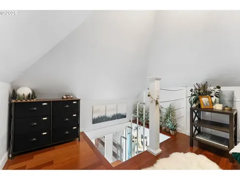 1054 NE Faloma Road Portland OR 97211