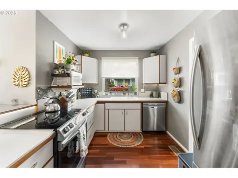 1054 NE Faloma Road Portland OR 97211