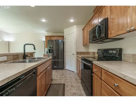 5735 NE 49th Street Vancouver WA 98661