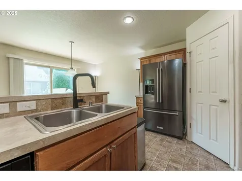 5735 NE 49th Street Vancouver WA 98661