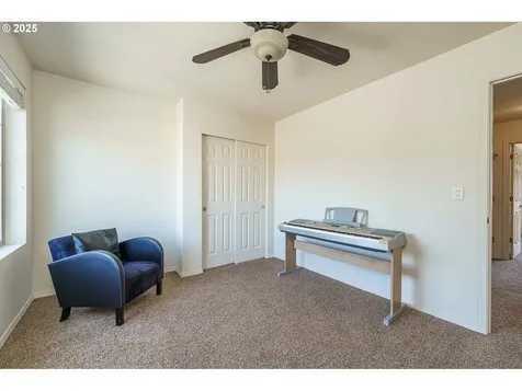 5735 NE 49th Street Vancouver WA 98661