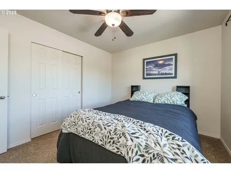 5735 NE 49th Street Vancouver WA 98661