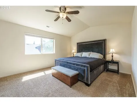 5735 NE 49th Street Vancouver WA 98661