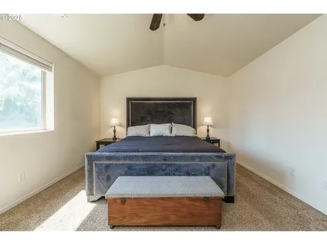 5735 NE 49th Street Vancouver WA 98661