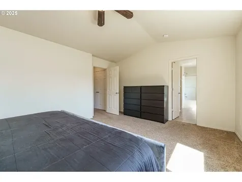 5735 NE 49th Street Vancouver WA 98661