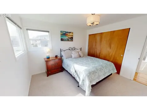 1244 Moore Street Brookings OR 97415