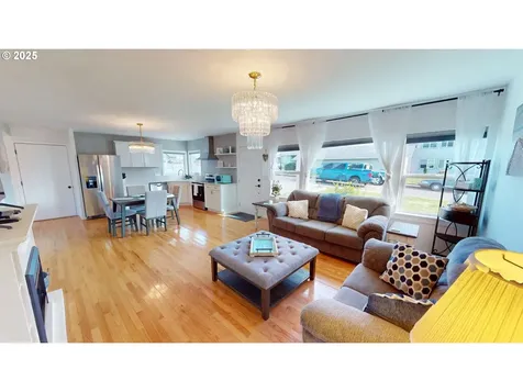 1244 Moore Street Brookings OR 97415