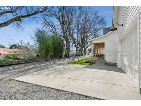 1305 Uff Da Street Silverton OR 97381