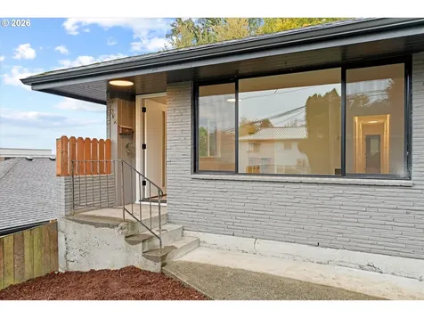 635 NE Dallas Street Camas WA 98607