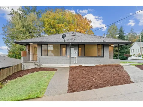 635 NE Dallas Street Camas WA 98607