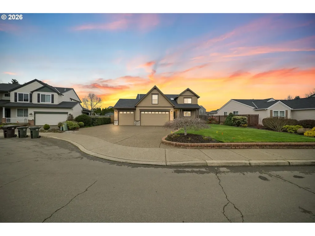 1579 S Pepperwood Street Canby OR 97013