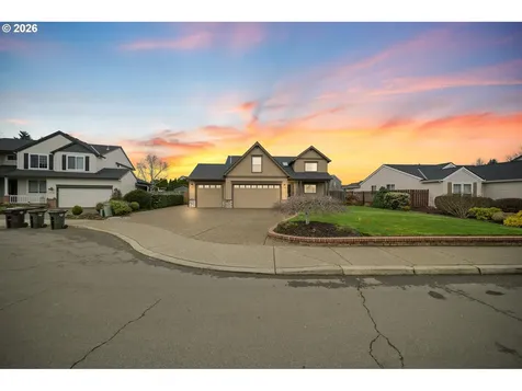 1579 S Pepperwood Street Canby OR 97013