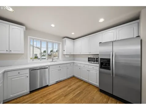 1579 S Pepperwood Street Canby OR 97013
