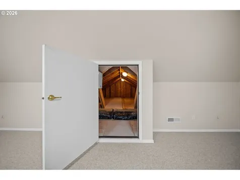 1579 S Pepperwood Street Canby OR 97013