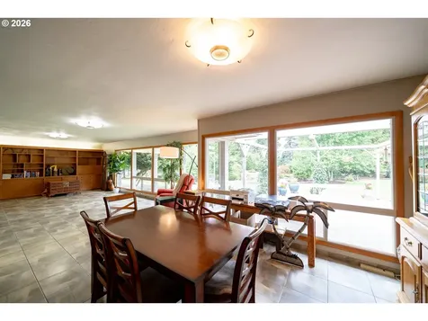 455 W High Street Stayton OR 97383