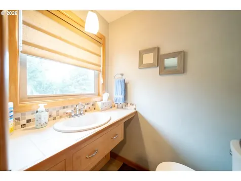 455 W High Street Stayton OR 97383