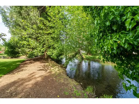 455 W High Street Stayton OR 97383