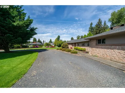 455 W High Street Stayton OR 97383
