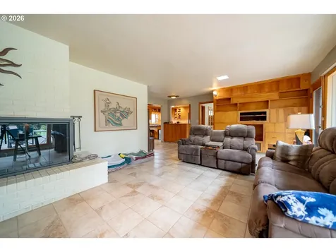455 W High Street Stayton OR 97383