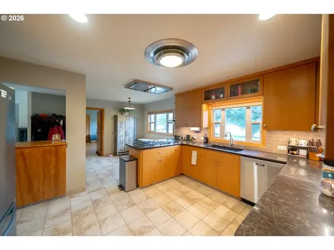 455 W High Street Stayton OR 97383