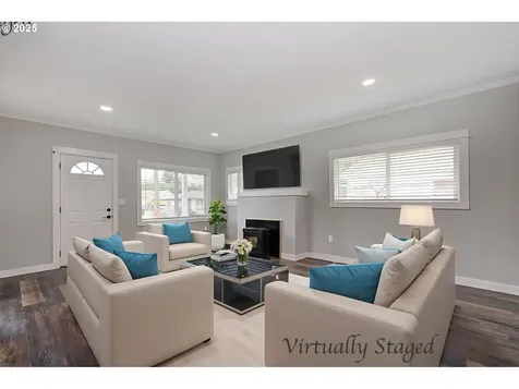 804 S 6th Avenue Kelso WA 98626
