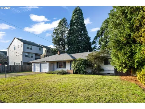795 SW 206th Place Beaverton OR 97003