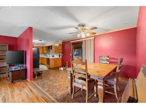 795 SW 206th Place Beaverton OR 97003