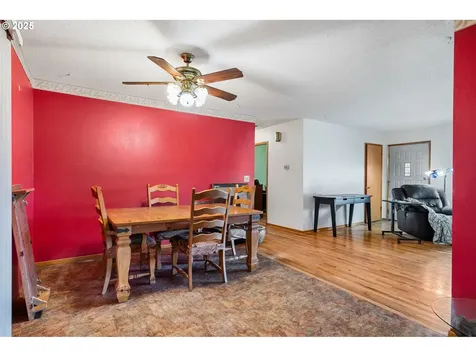 795 SW 206th Place Beaverton OR 97003
