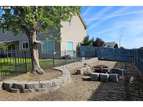 415 E Browning Avenue Hermiston OR 97838