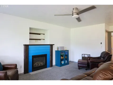 415 E Browning Avenue Hermiston OR 97838