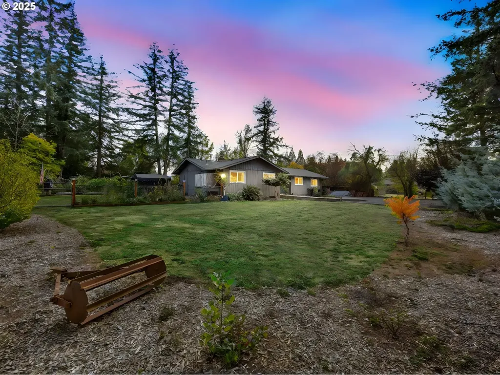 31738 SE Hinman Avenue Estacada OR 97023
