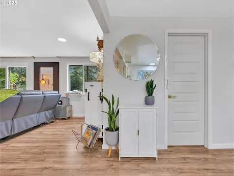 31738 SE Hinman Avenue Estacada OR 97023
