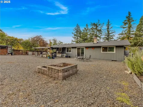 31738 SE Hinman Avenue Estacada OR 97023