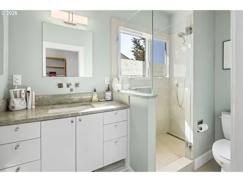 2217 NE 12th Avenue Portland OR 97212